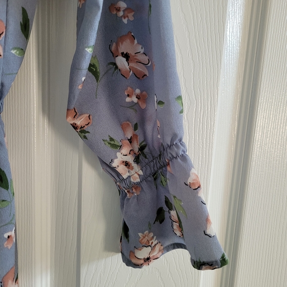 NWT - Floral dress - Picture 4 of 7